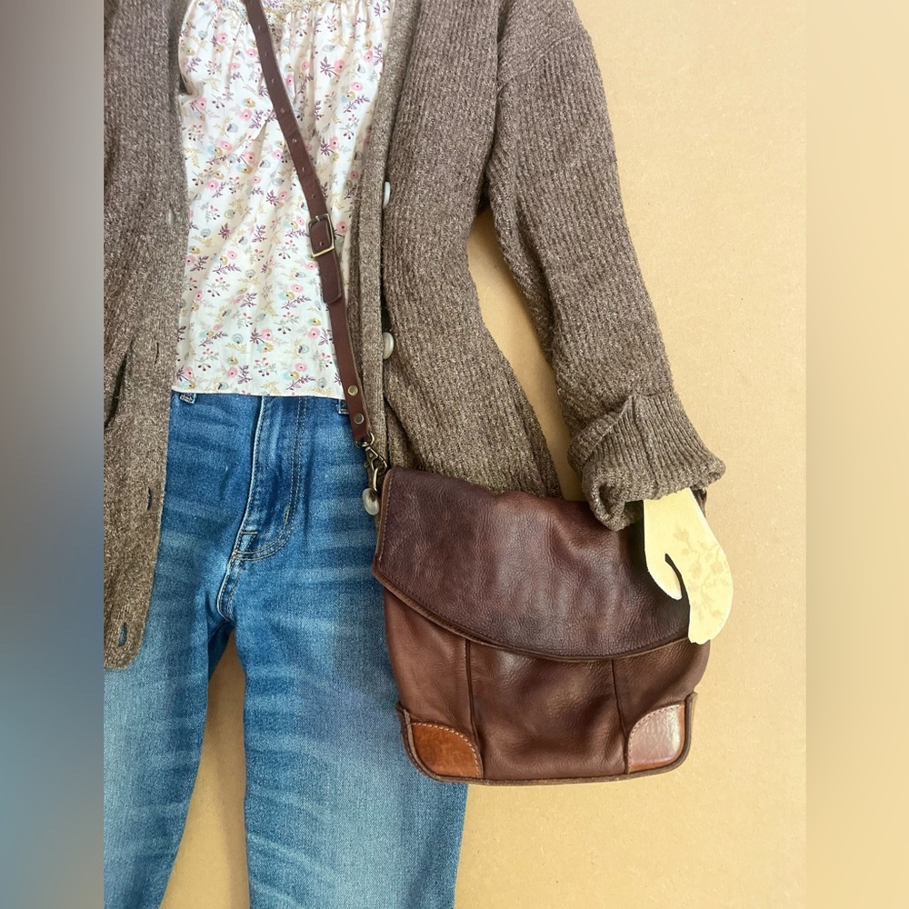 Will Leather Goods Butter-soft Fold-over Crossbody Bag